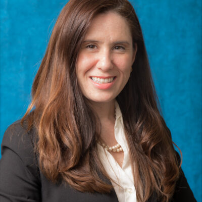 headshot photo of Jennifer Fioretti